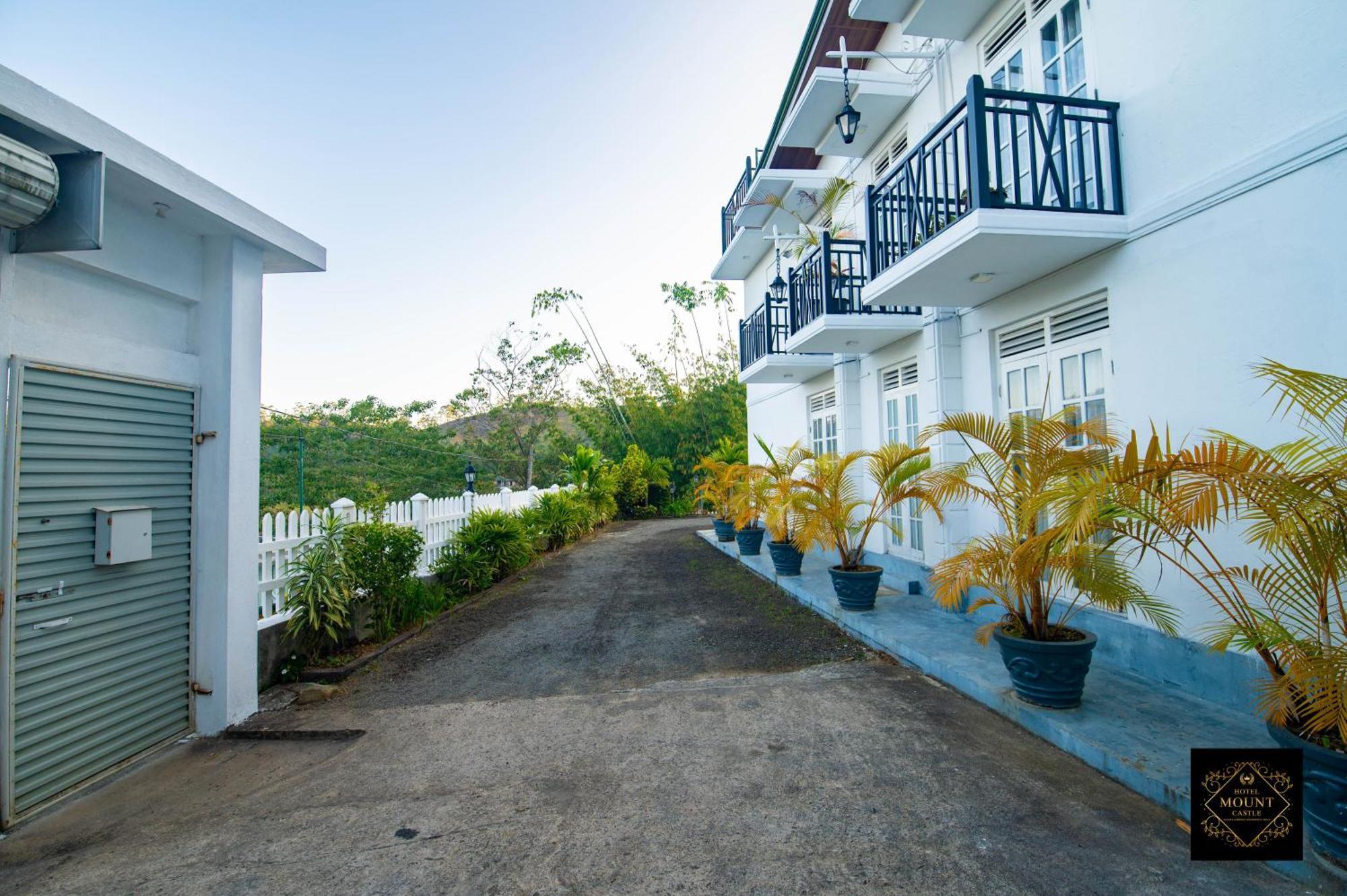 Hotel Mount Castle Hatton Exterior photo